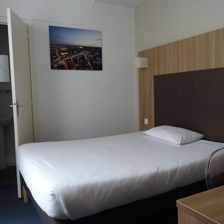 Hotel Saint-Patrick Coeur De Nantes Luaran gambar